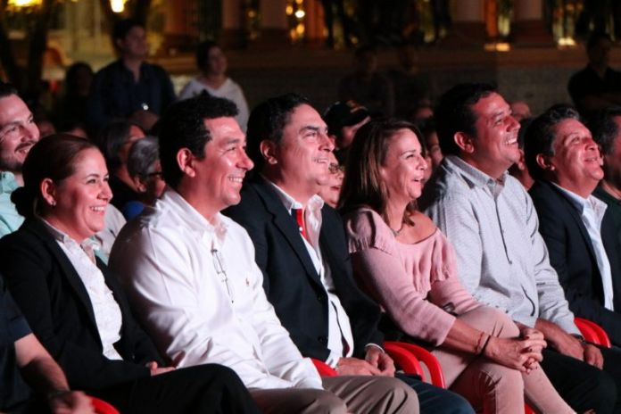 E1AC8102-CD36-4755-8FFF-AEF455EE50E5