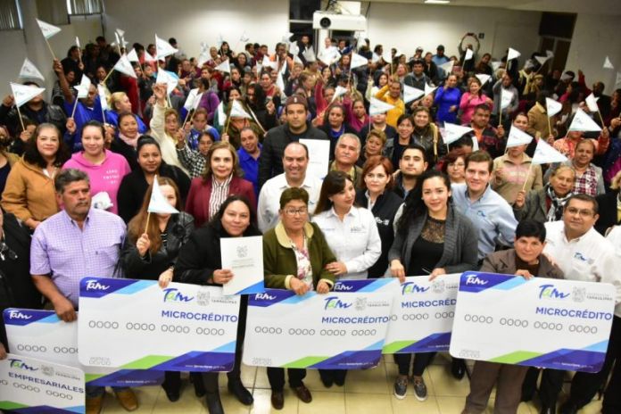 SDE-031-2018.-Reciben Mipymes del centro del Estado cerca de 4 mdp (3)