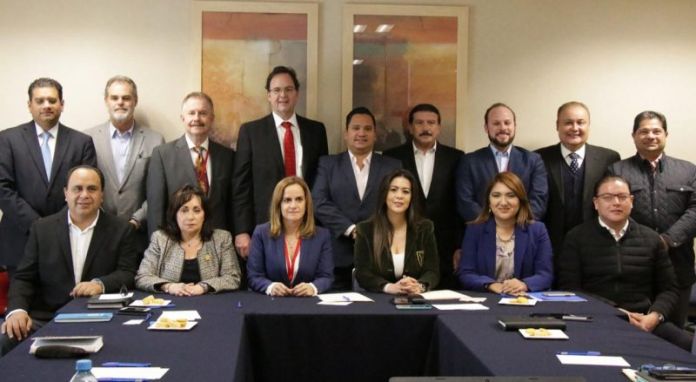 STR-045-2018.-Secretarios, se reúnen y buscan acuerdos, para dar continuidad a programas (7)