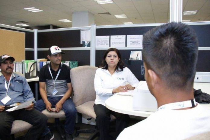 STR-047-2018.-Retornan de Canadá, agricultores beneficiarios del programa PTAT (1)