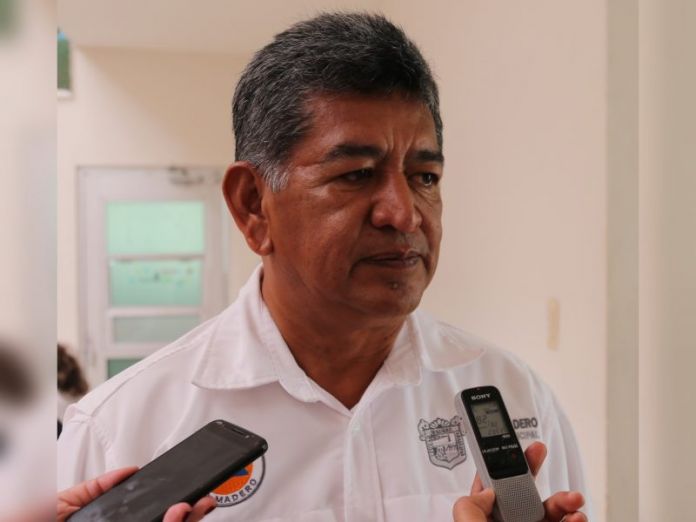 3DD7776B-733F-4F4D-ADE2-D58A4C98FFA3