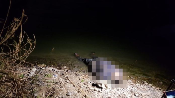 2083F98D-F737-490A-8874-0A72F7E3FA57