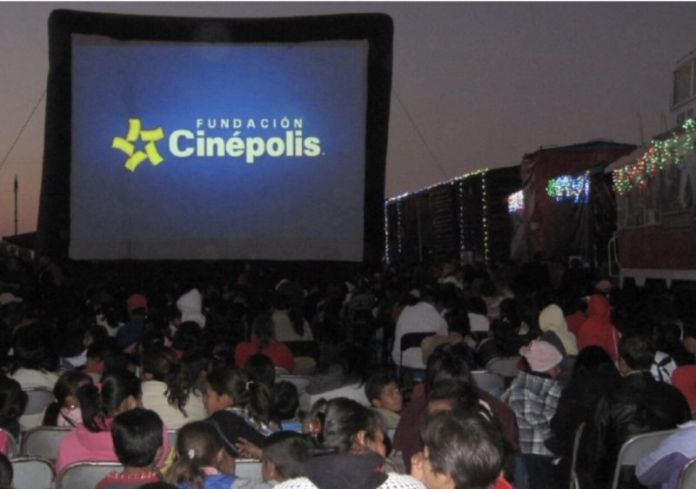 76EDA585-A9FA-4B4C-9F90-1BBF590EC93B