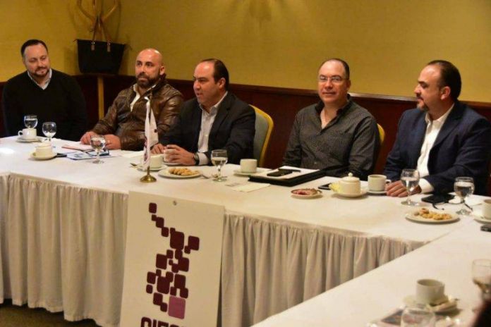 SDE-001-2019.-Realiza Secretario de Desarrollo Económico encuentro con empresarios del Sur (2)