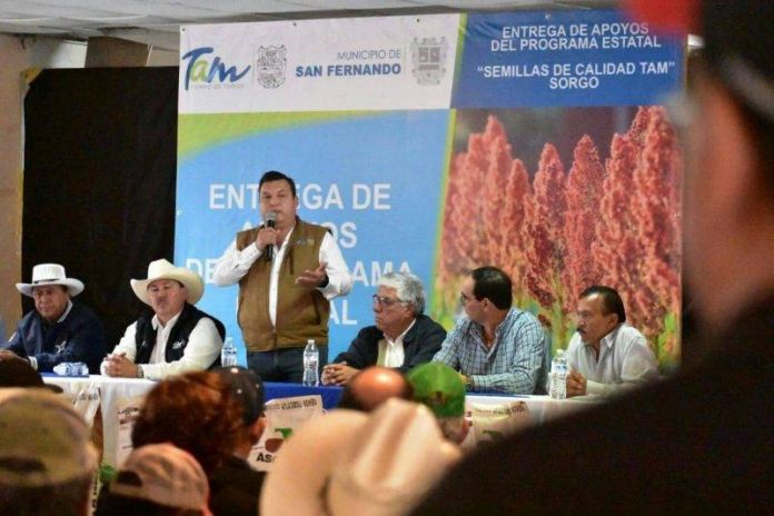 SRU-001-2019.-Para amortiguar costos de producción, el Gobierno de Tamaulipas entrega 28 ton. de semilla de sorgo (2)