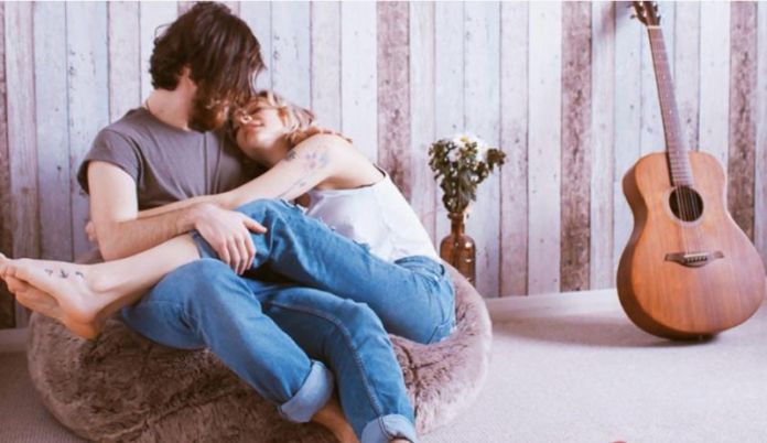 42C0E7F1-A4DD-465C-87AF-5DB96FCE696C