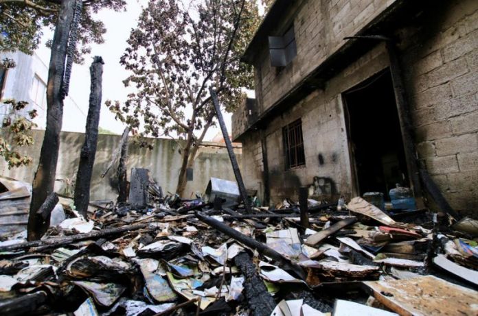 45453888-B208-425A-901C-BFE9FDF882ED