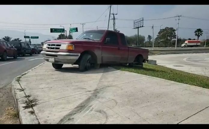 76A19B34-D9DD-43F9-A5B1-AF4353EE5D7E