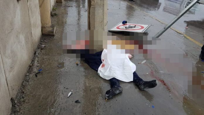 A0EFFD04-F295-4A8F-8252-5D4395E27113