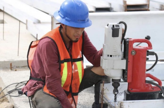 ADF7B0C8-3993-4AEE-BCCA-6690D48B7270