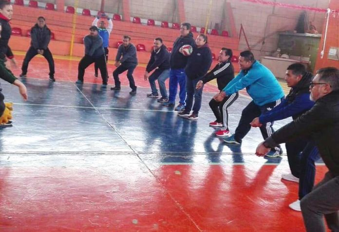 FOTO UNO2 EN EL GOLPE BAJO