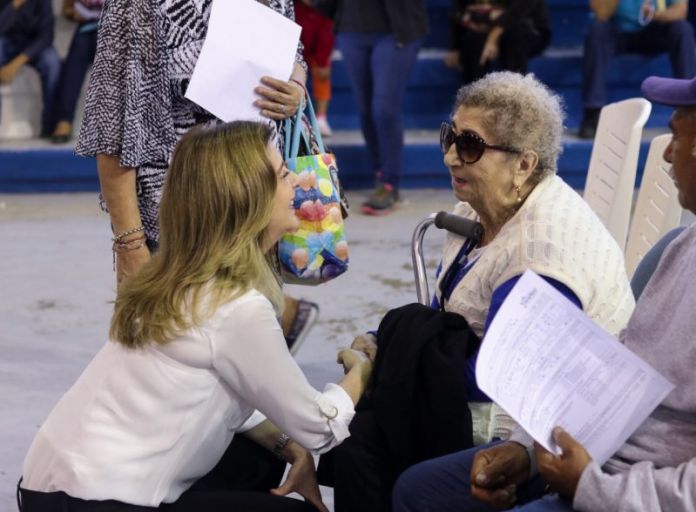 23CDB063-7C37-4A1E-B40D-86C3B32B6D03