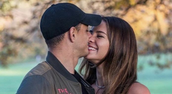 5C51FC76-CBD9-4F82-94FD-00573793176D