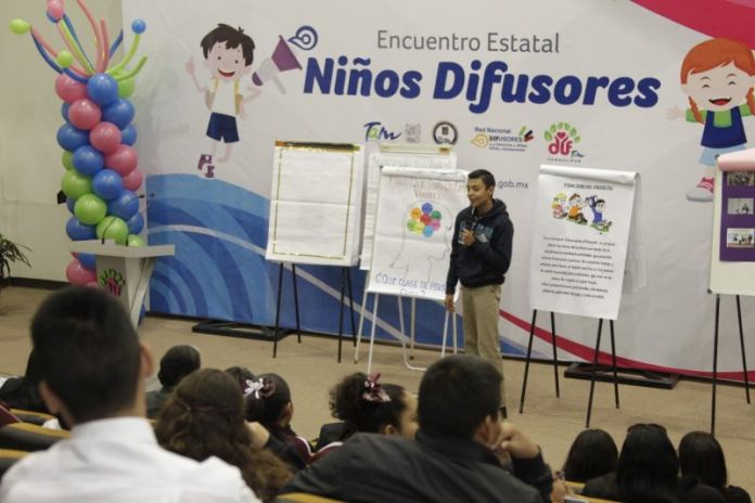 DIF-027-2019.-Rinden protesta integrantes de la Red Estatal de Niños Difusores (3)