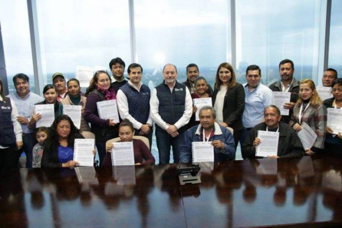 STR-013-2019.-Consolidan generación de empleo, con la entrega de 27 Actas de Bienes en Propiedad (4)