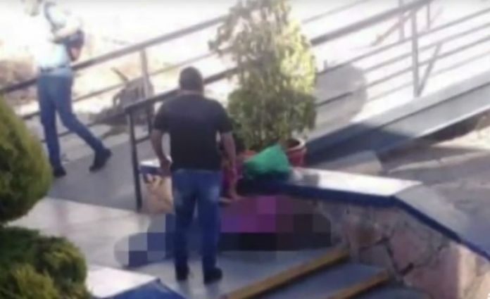 DCE419C5-E773-4DBC-9BC3-7770AE21DAE3