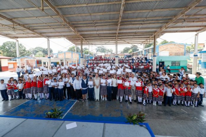 1CEE46D5-C1C7-444C-98D8-B4D714C6F34B