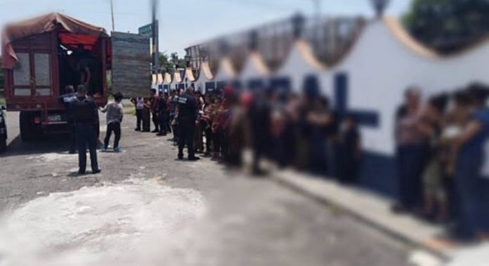 99332352-5A4D-4FEA-881C-CD2832BEC764