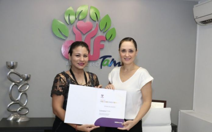 EADEA460-1199-4C18-B359-E80227D840A0