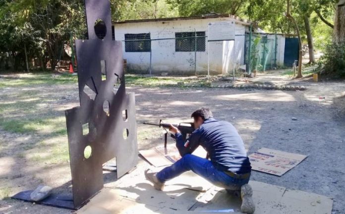 CA3EF935-D4B6-41B5-B078-41F57383D702