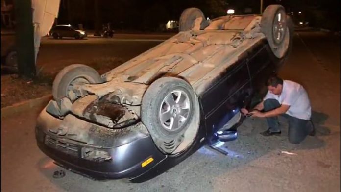 EB79BAB6-25F1-4D0D-829B-96783F134156