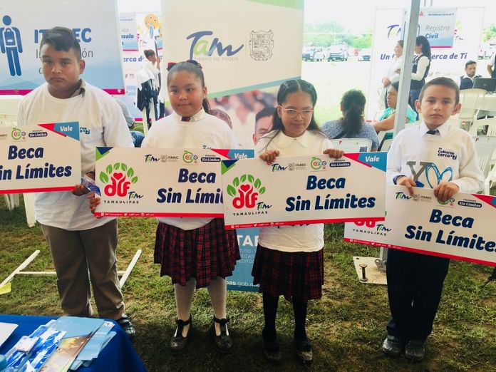 0D6180D4-7D09-4D13-BAB5-C5C67C157AD6