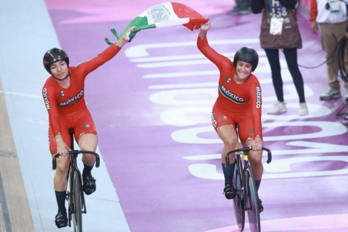 2E2690D5-4498-4B97-9320-BEB2B3BB9DAE