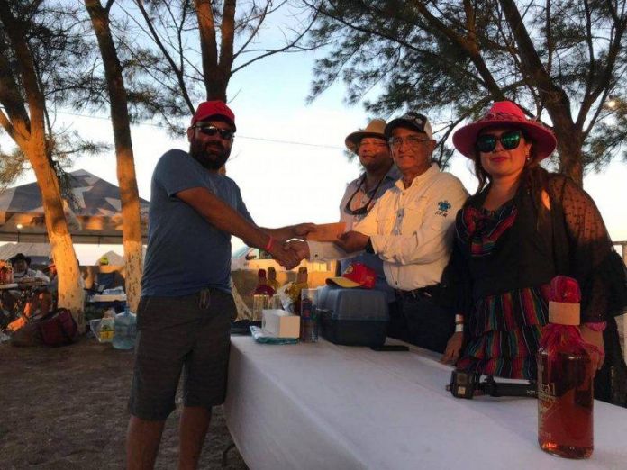 3f7055fe-af3c-46de-af2d-eb99473120f4