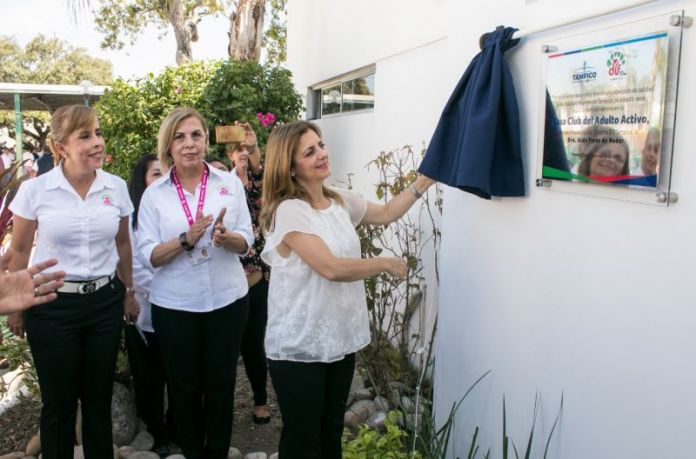 AAFB7A0B-193E-4E08-BAD9-17BCB2984BBA