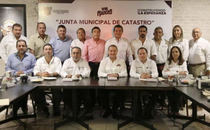 C8166CAC-C828-412D-AE69-6B88E532702E