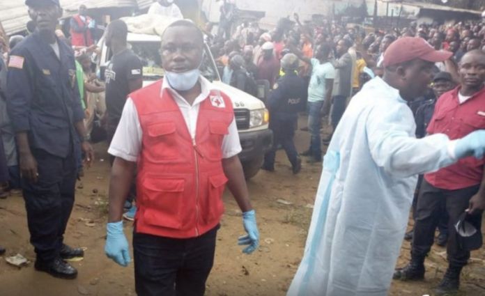 50DEC7A3-4E8D-452B-A52B-FA8AD18DC08F