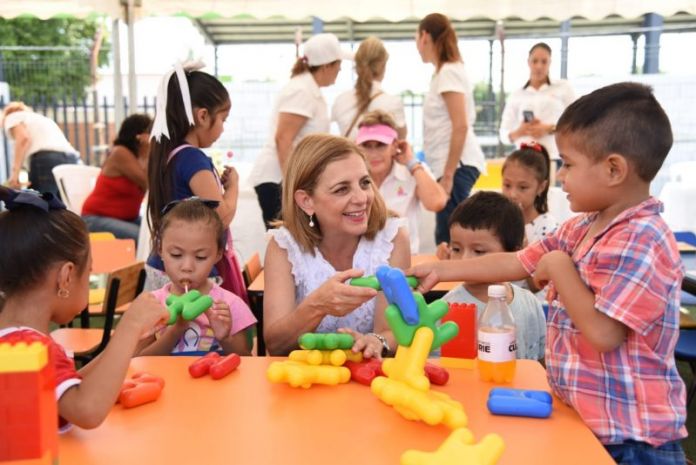 AE63BCD2-3851-4E7A-BB78-16B79EA20D73