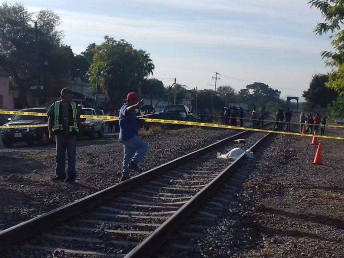 atropella el tren (3)