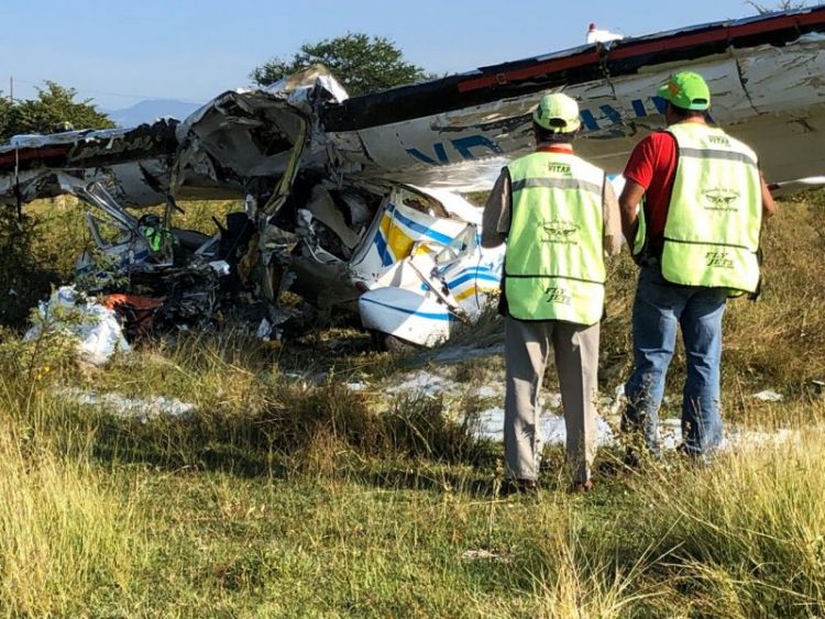 Avioneta Cae En Pleno Vuelo; Hay Dos Muertos – En Segundos