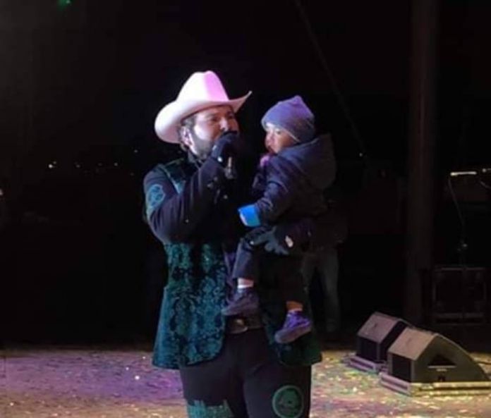 e836b2fc-d61f-4318-96a4-e2d8203a5a06