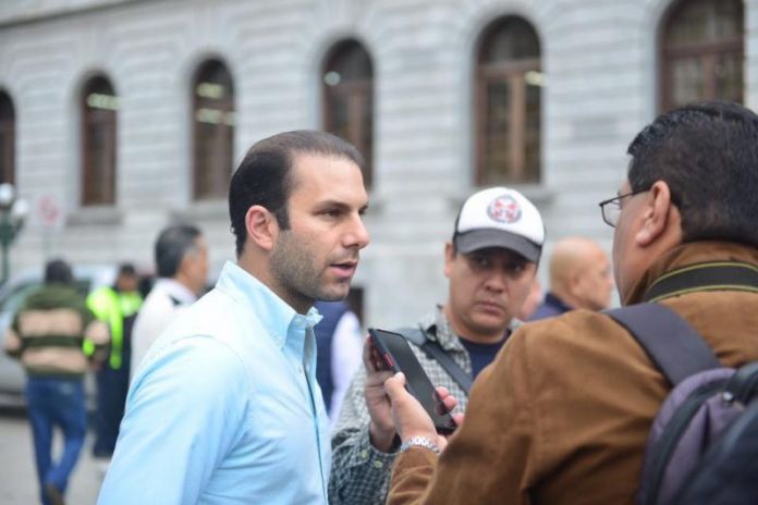 06E1813D-B587-492B-9261-CD8588C23C8C