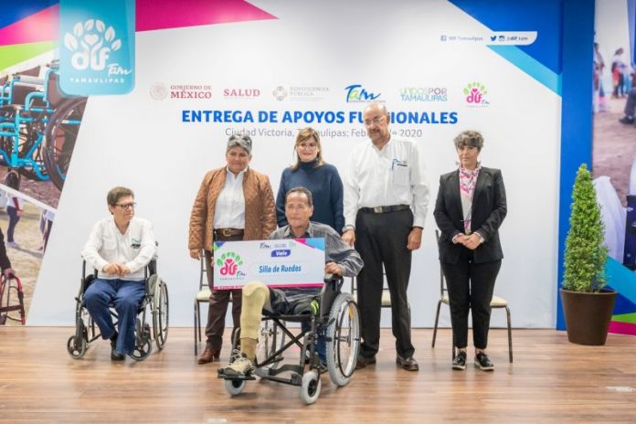 DIF-015-2020.-Entregan DIF Tamaulipas y Salud, apoyos funcionales a personas con discapacidad (3)