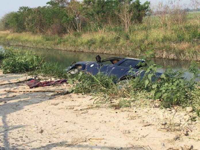 b8df1313-7ca4-48e6-a2e7-2e058366ebf6