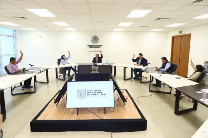 Com. de Estudios Legislativos