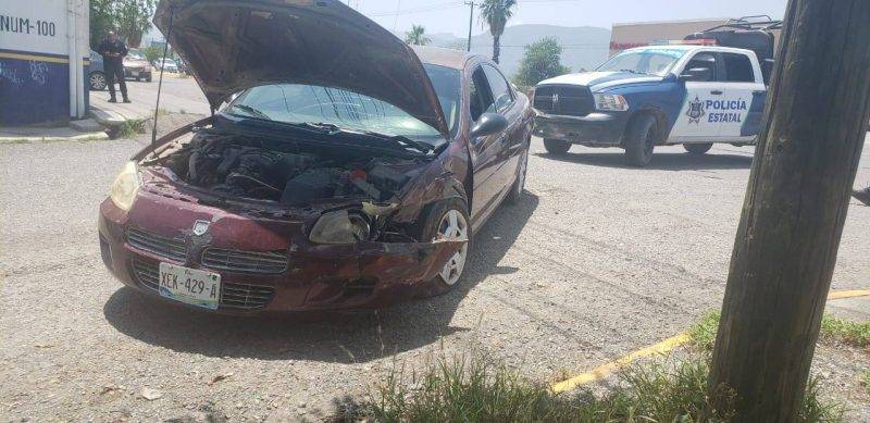 chocan auto y patrulla