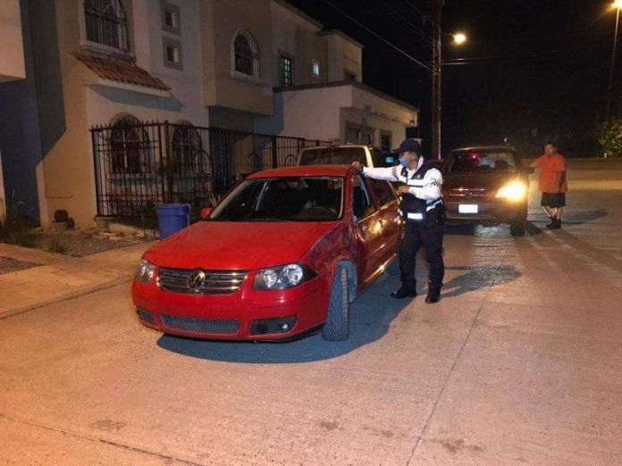 esposado (2) esposado