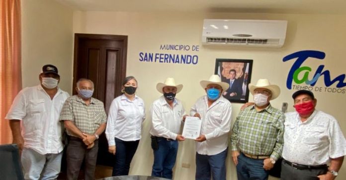 E3D919A8-0855-4310-B32A-864403F65B0A