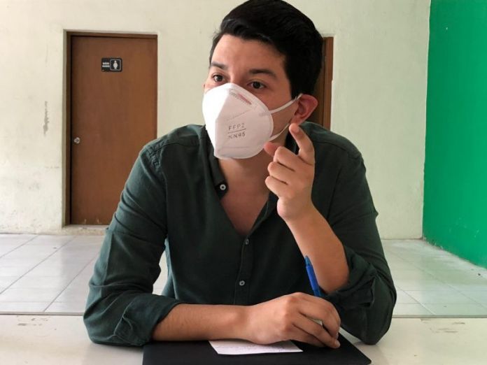 D3D2FAD9-8571-4939-83F3-492C99A66A28