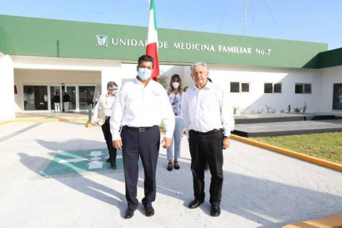 hospitales - amlo
