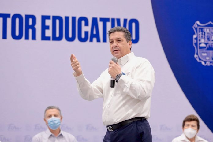TAM-148-2021.-Refrenda Gobernador Francisco García Cabeza de Vaca compromisos con el sector educativo de Tamaulipas (3)