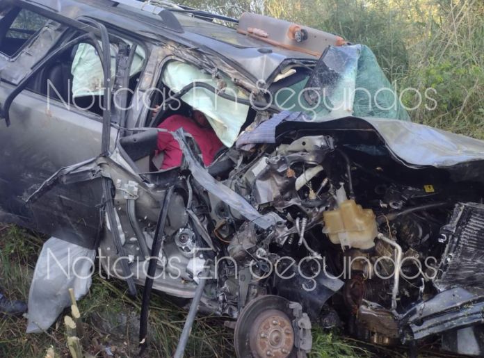 EADD87D9-F1DF-4D36-8629-FD4F1D4ABC50