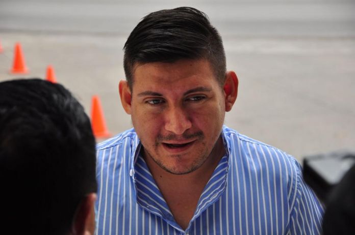 E6513751-2F7B-4832-936A-82EE5A589E95