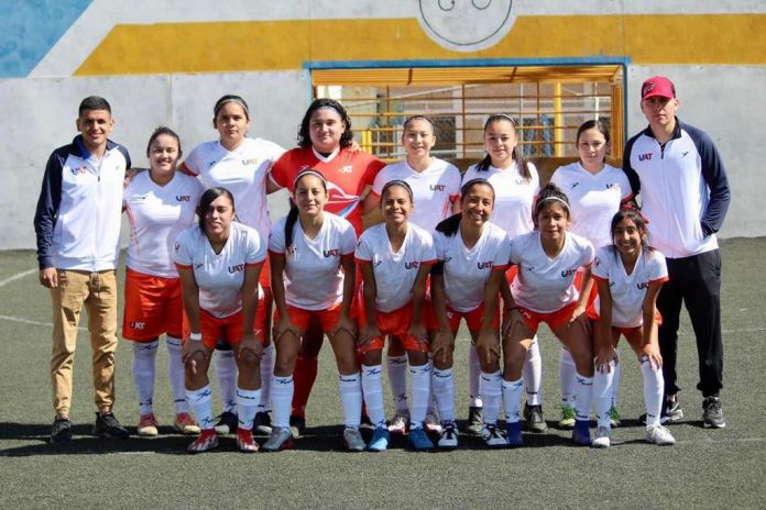 F2A385F2-0E0D-4E87-85A5-2A701DE48837