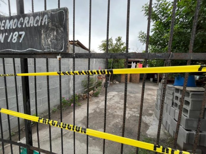 B1E2B0A3-DD00-447B-83EF-77A5EFC37B96