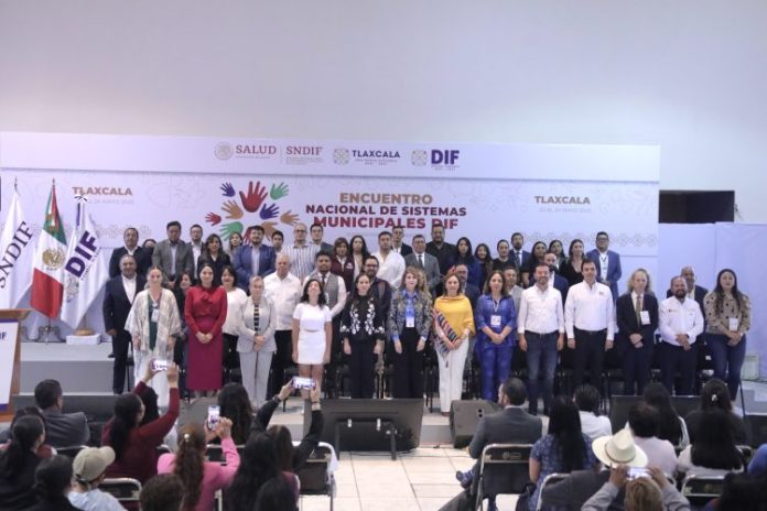 DIF-076-2023.-Firma Sistema DIF Tamaulipas compromiso nacional en favor de la familia (2)